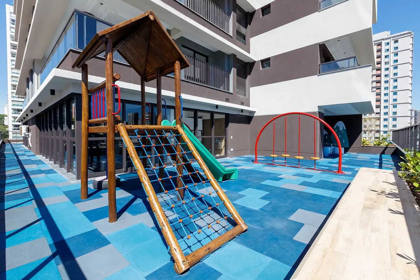 Playground Essential Perdizes